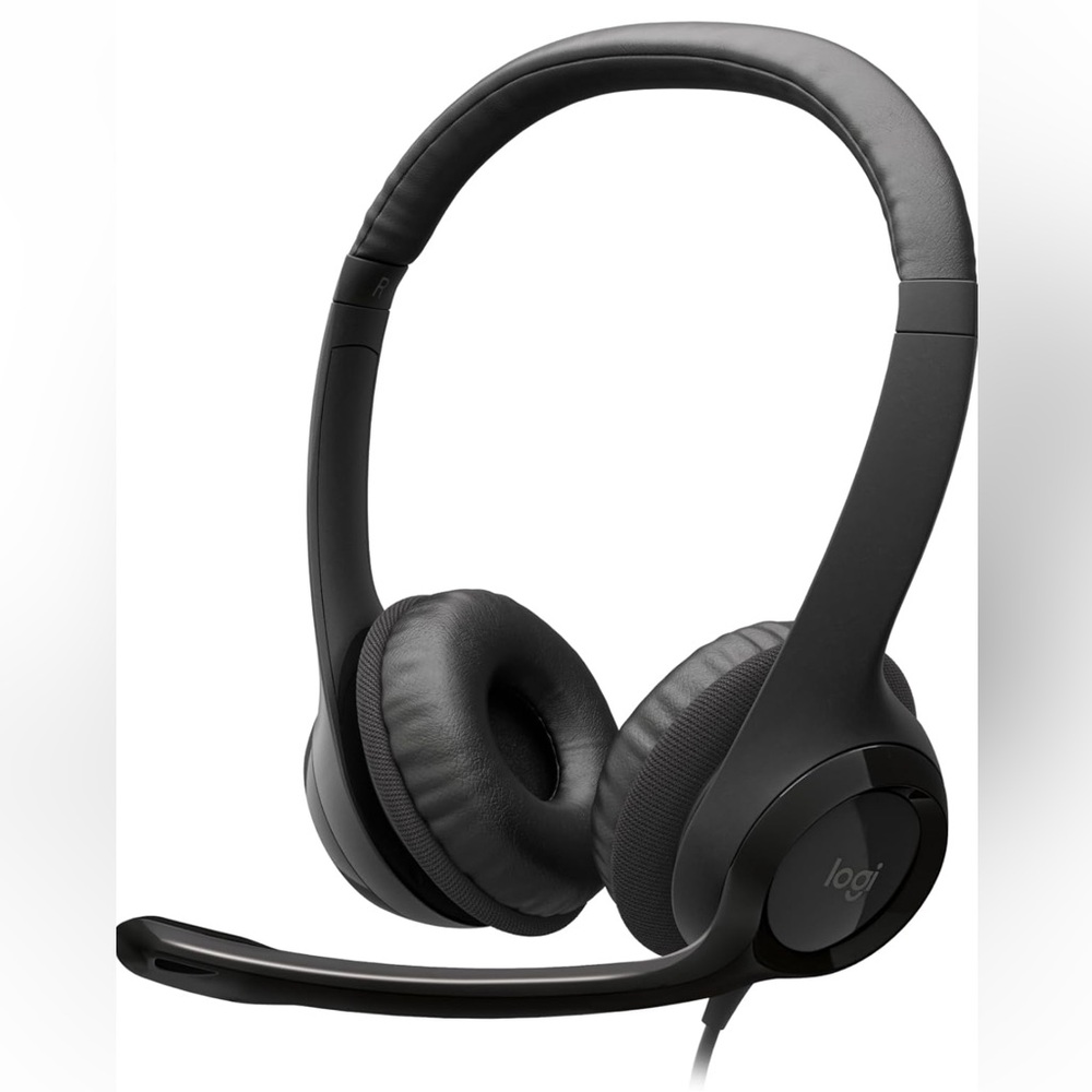 Logitech H390 Wired Black Headset with Noise Canceling Microphone